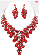 Load image into Gallery viewer, Necklace_Statement Necklace Set
