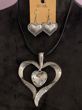 Load image into Gallery viewer, Statement Necklace Sets
