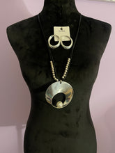 Load image into Gallery viewer, Statement Necklace Sets
